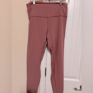 lululemon women yoga pants/ Mauve color